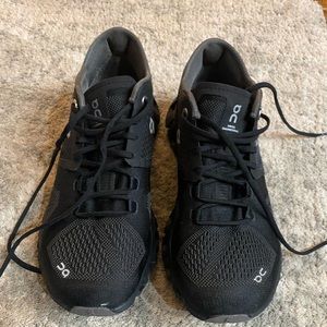 On Cloud Running Shoes Cloud X